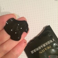 Черная маска для лица – победа над угревой сыпью и очищение лица